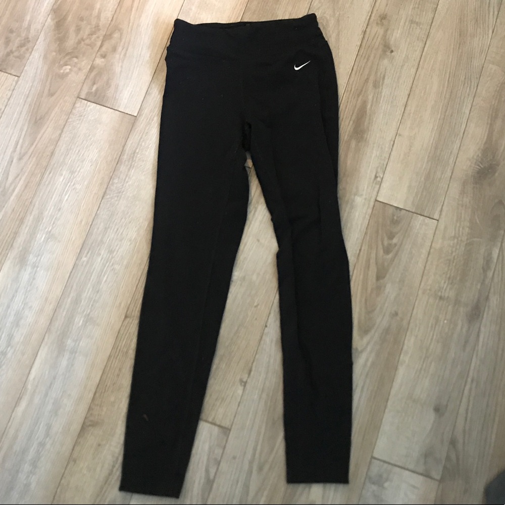 Nike dri fit leggings